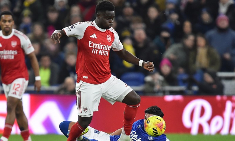 Arsenal briljirao i zaustavio niz Aston Ville, Manchester United još jednom kiksao