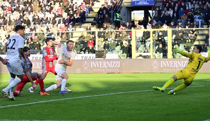 Danac dvaput svladao Indonežanina i odveo Napoli do gostujuće pobjede