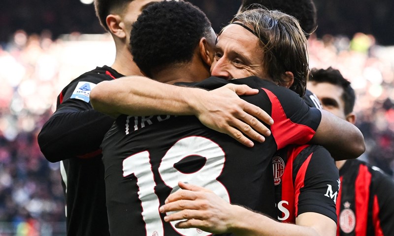 Talijani tvrde da dolazak u Dinamo više nije opcija za Modrića, bira između mirovine i Milana