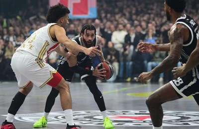 Crvena zvezda usred Istanbula nanijela težak poraz Anadolu Efesu