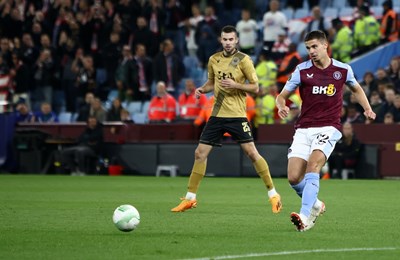 Aston Villa se vratila pobjedama i barem privremeno skočila na drugo mjesto