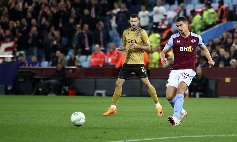 Aston Villa se vratila pobjedama i barem privremeno skočila na drugo mjesto