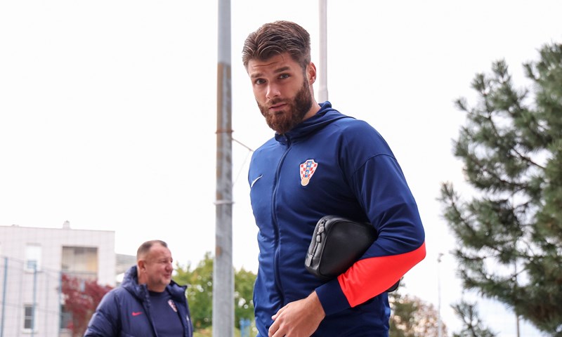 Ćaleta-Car: 'Atletico je velika momčad, ali mi dolazimo mentalno i fizički spremni'