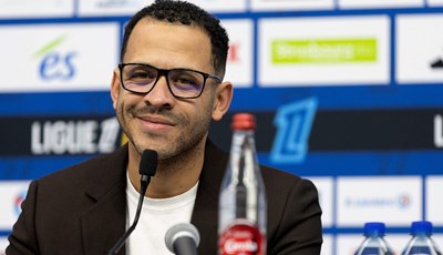 Rosenior potvrđen za novog trenera Chelseaja, ugovor potpisan do lipnja 2032. godine