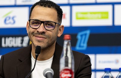 Rosenior potvrđen za novog trenera Chelseaja, ugovor potpisan do lipnja 2032. godine