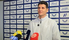 Dinamo krenuo bez Kovačevića, Bloudek poručio: 'Trener je s nama, ne fizički, ali je s nama'