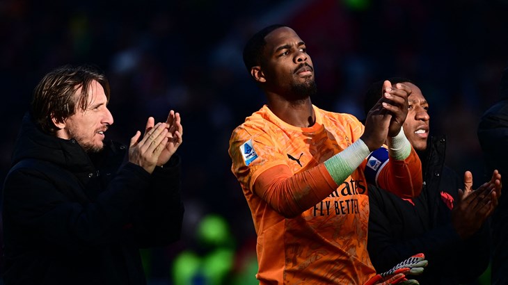 Mike Maignan produžit će ugovor s Milanom, imat će plaću kao Rafael Leao