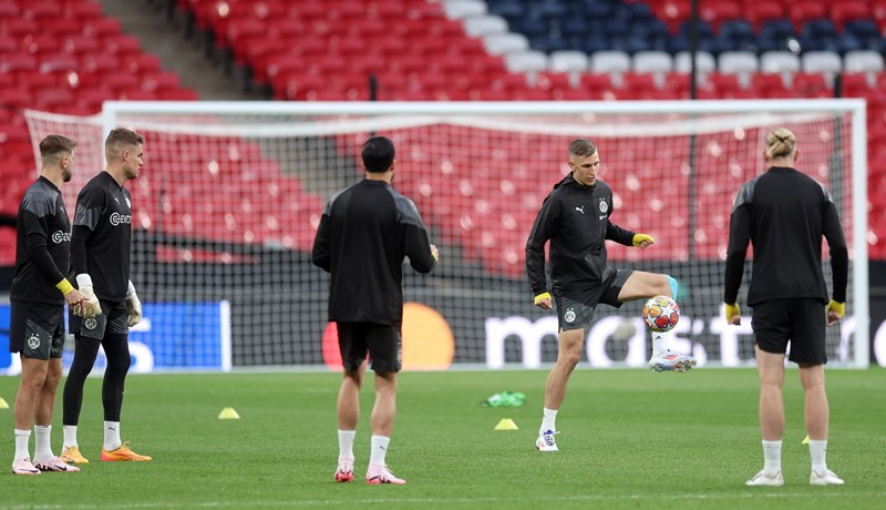 Real 'krade' Barceloninu veliku želju, Kraljevi najbliži dovođenju Dortmundovog stopera