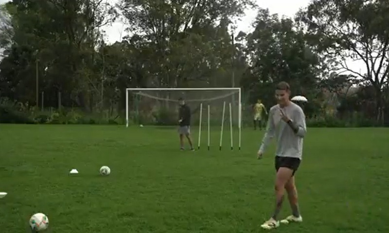 Spreman je za Last dance! James Rodriguez isprobao loptu za SP, odgovara mu kao ona iz 2014.