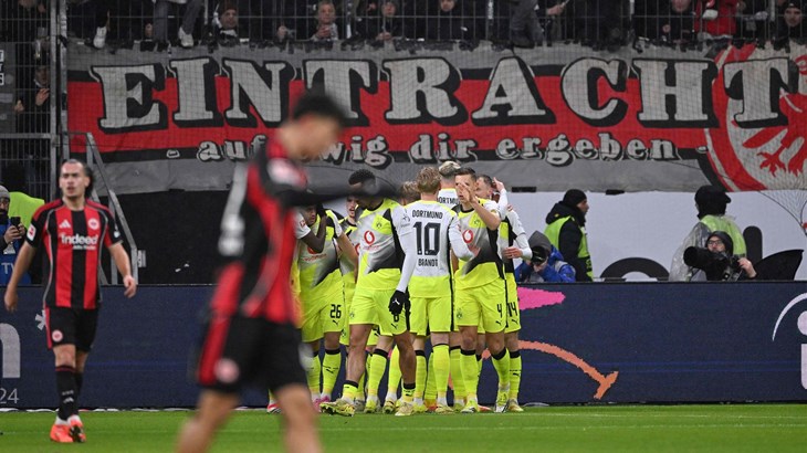 Drama u Frankfurtu s dva gola u sudačkoj nadoknadi, Borussia do boda u 96. minuti