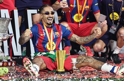 Raphinha: 'Napuštao sam Barcelonu, bio sam jednom nogom vani, a onda je došao Flick'