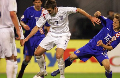 Legendarni veznjak preuzet će Manchester United, već je bio privremeni menadžer Crvenih vragova