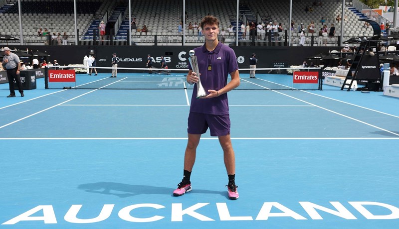 Jakub Menšik preko Baeza do drugog ATP naslova u karijeri