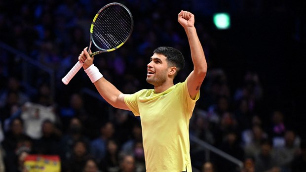 Alcaraz u tri seta do trećeg kola, preokret Medvjedeva