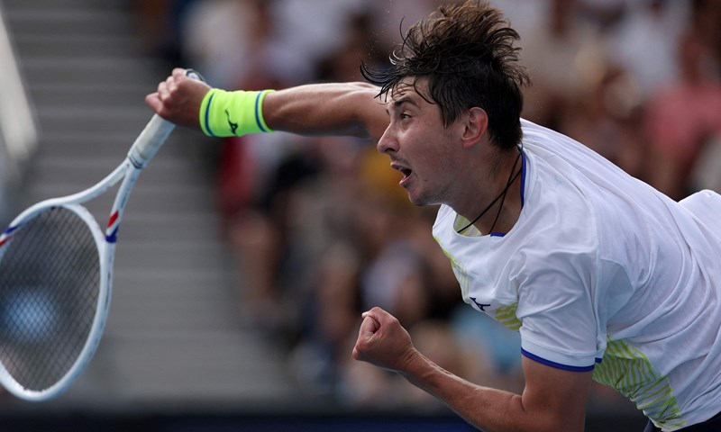 Zverev i De Minaur ispustili po set, ali ipak prošli u treće kolo Australian Opena
