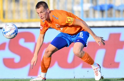 Bivši branič Varaždina zabio za povećanje vodstva pa u drugom dijelu zaradio drugi žuti karton