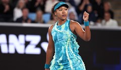 Osaka se povukla s Australian Opena, Swiatek i Ribakina prošle u četvrto kolo