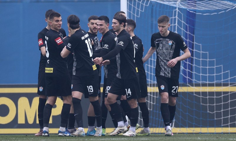 Vukovar u četvrtoj minuti iz kaznenog udarca do vodstva