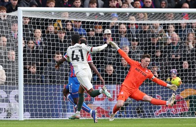 Chelsea uvjerljiv kod Crystal Palacea, Aston Villa na diobi drugog mjesta