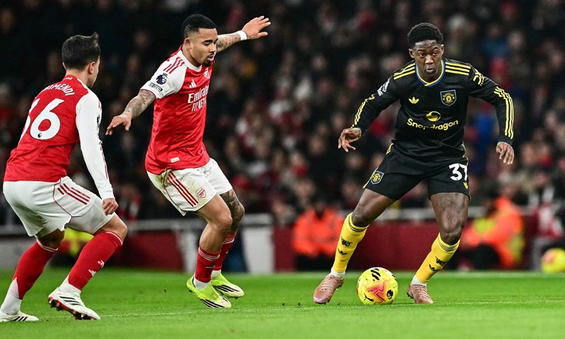 Briljantni pogoci Manchester Uniteda, Arsenal poražen na Emiratesu