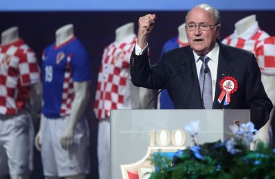 Sepp Blatter pozvao navijače da bojkotiraju odlazak na Svjetsko prvenstvo u SAD