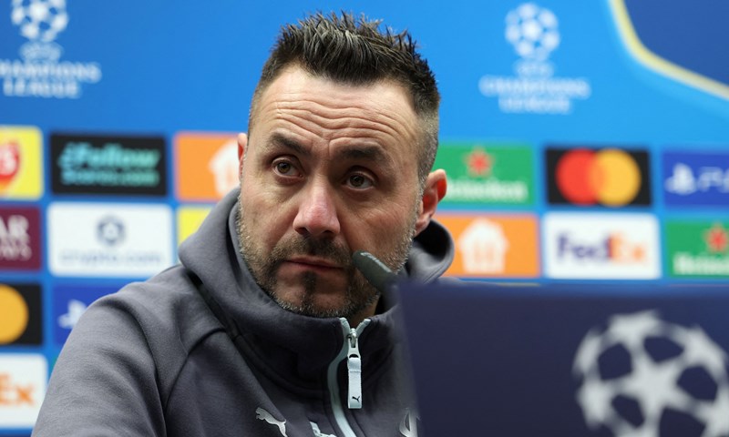De Zerbiju se ozbiljno trese posao, poslije debakla protiv PSG-a poručio: 'Ne žalim za odlukama'