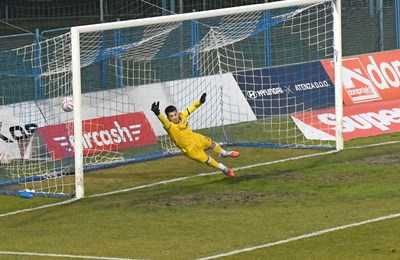 Mamut iz kaznenog udarca doveo Varaždince u vodstvo