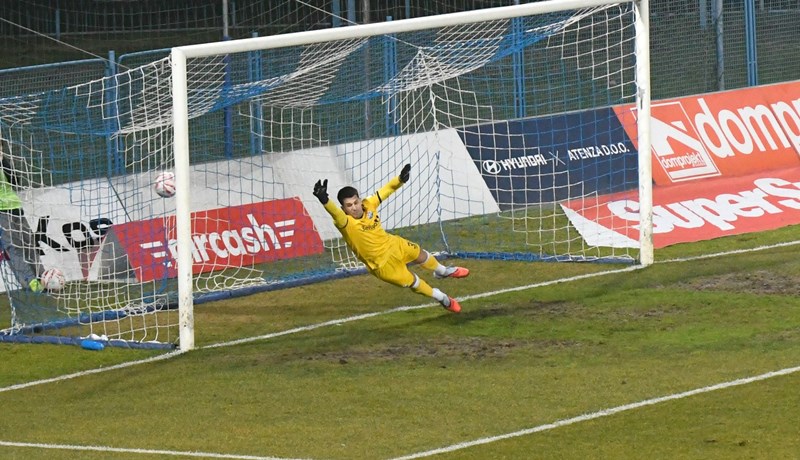 Mamut iz kaznenog udarca doveo Varaždince u vodstvo