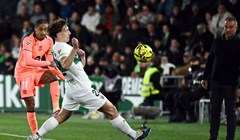 Barcelona slavila protiv Villarove nove momčadi i učvrstila se na prvom mjestu LaLige