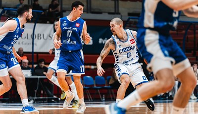 Cibona nastavila pobjednički niz visokom pobjedom protiv Sinjana