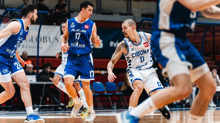 Cibona nastavila pobjednički niz visokom pobjedom protiv Sinjana