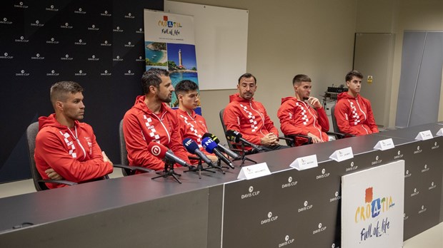 Dodig: 'Meč je težak, u mladom smo sastavu, s novim momcima u ekipi'