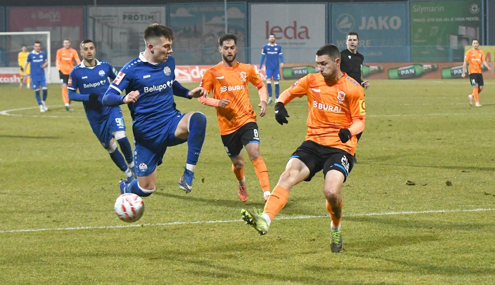 Osijek odbio Dinamovu ponudu za Matkovića, Modri pripremaju paket za Jagušića