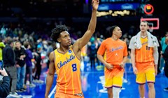 Dončić se ozlijedio u slavlju Lakersa, Hornetsima osma vezana pobjeda, Wizardsi iznenadili