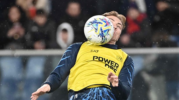 Napoli u zadnjim trenucima utakmice s desetoricom slomio Genou i uzeo ogromna tri boda