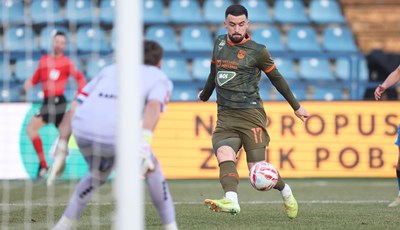 Osijek ostaje zakucan za dno, Varaždin nastavio pobjednički niz i došao odmah iza Hajduka