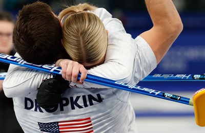 Američki par iznenadio svjetske prvake, protiv Švedske će igrati za olimpijsko zlato u curlingu