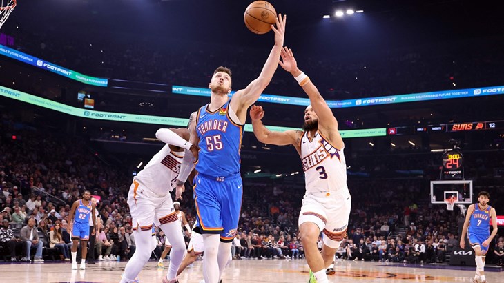 Sjajna večer Thundera u Phoenixu, Knicksi ponizili Sixerse, Matkoviću skroman učinak u novom porazu