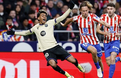 Totalni kolaps Barcelone u prvom poluvremenu na Metropolitanu, Atletico na pragu finala Kupa kralja