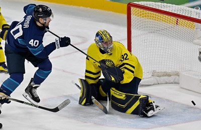 Kanađani zasad izgledaju u skladu s predviđanjima, Finci slavili u velikom dvoboju protiv Švedske