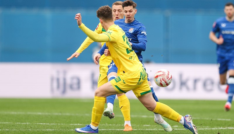 Krasna asistencija Stojkovića za pogodak Zajca i tri gola prednosti