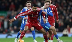 Liverpool lako s Brightonom, Manchester City odradio posao s niželigašem