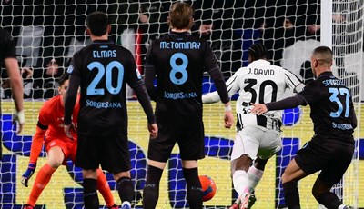 Napoli i Roma u izravnoj borbi za treće mjesto, Rimljani pobjedom hvataju priključak s domaćinom