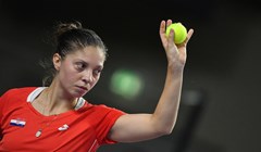 Antonia Ružić preokretom do pobjede i prolaza u drugo kolo WTA 1000 turnira