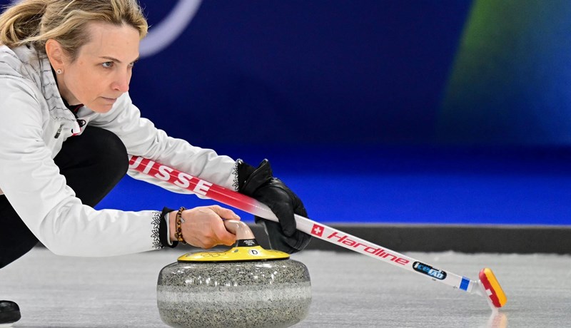 Švicarke predvođene četverostrukom svjetskom prvakinjom izborile finale curlinga protiv Švedske