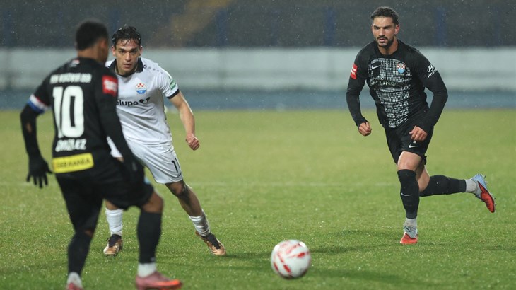 Mitrović je radio velike probleme Vukovarcima, pobjegao Calhanogluu kod drugog gola