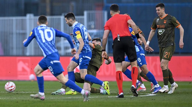 Kraj za Sopića? Lokomotiva preokrenula u nastavku, Osijek zakucan na dno SuperSport HNL-a