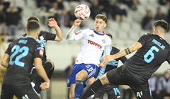 Jedan pogodak i tri crvena kartona, Hajduk pobijedio Rijeku u derbiju kola