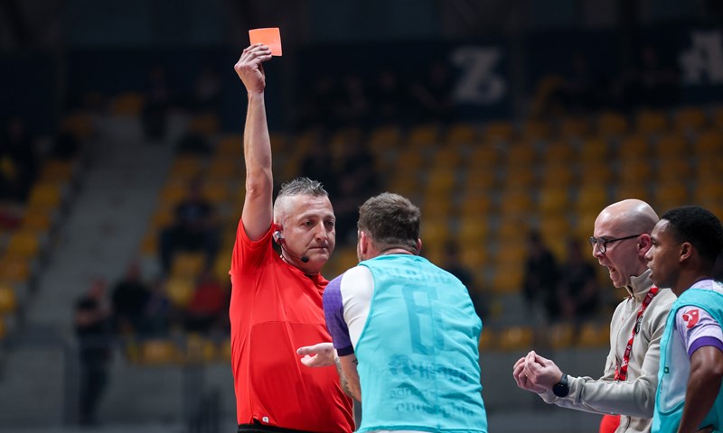 Isključenje Tonija Jelavića protiv Futsal Dinama, drugi žuti karton dobio je zbog rasprave