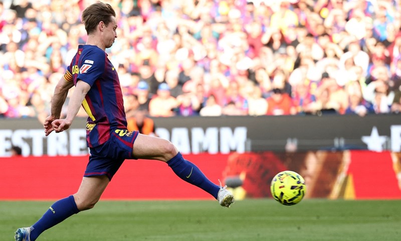 Frenkie de Jong ponovno u problemima s ozljedom, pauzirat će pet tjedana